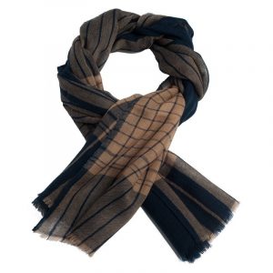 Pift din tøjstil op med et smukt cashmere tørklæde